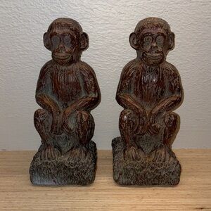 Melannco Pair of Chimpanzee Bookends
